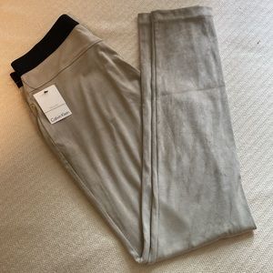 Calvin Klein Faux Suede Slim Pull On Pants Skinny Leg. Size small